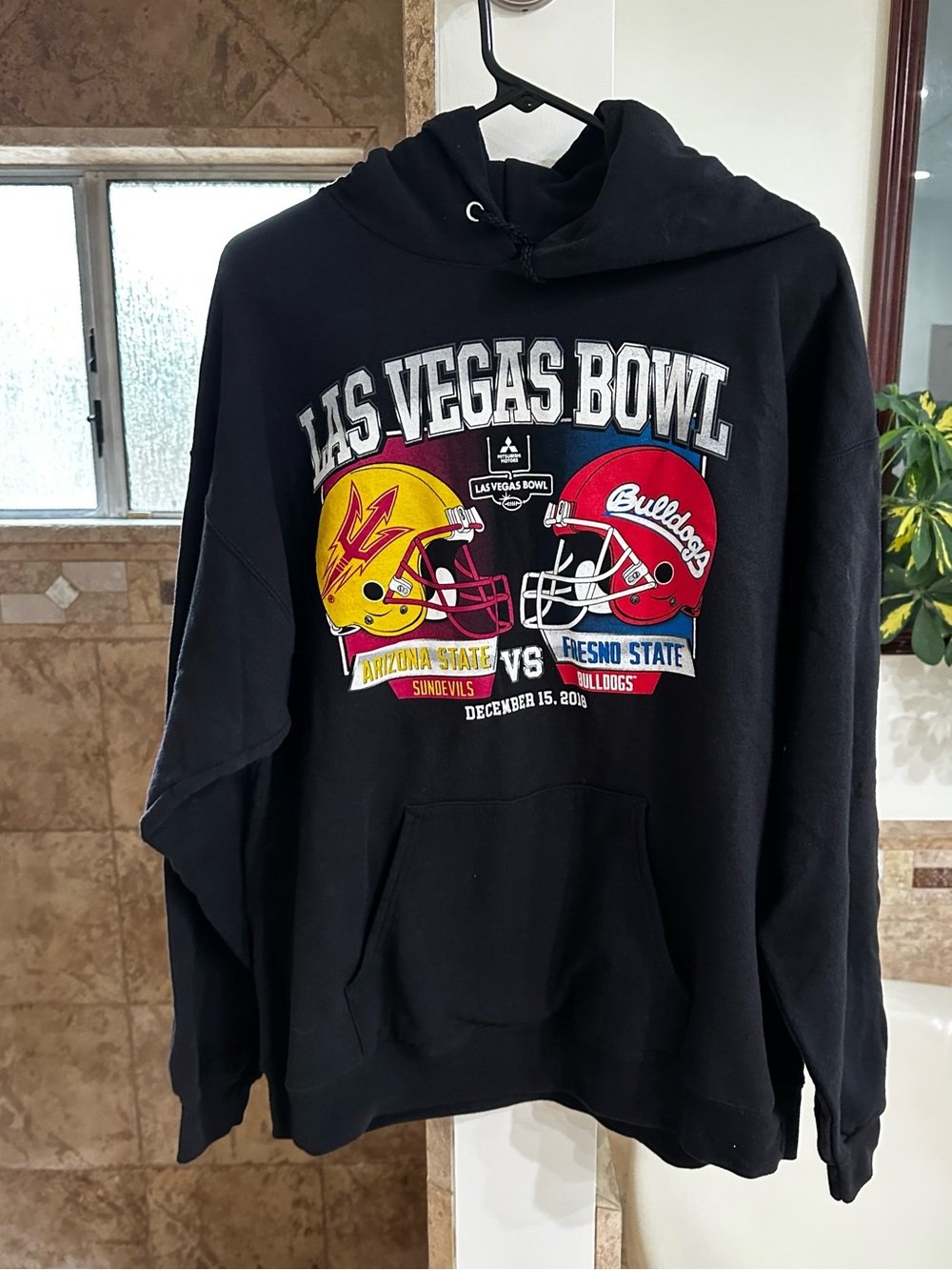 2018 Las Vegas Bowl Hoodie Arizona State vs Fresno State Graphic Pullover Black